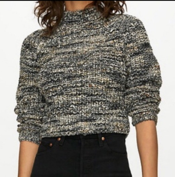 Aritzia Sweaters - ⭐HOST PICK⭐ Aritzia Wilfred Free Retrograde Mock Neck Sweater